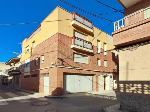 Chalet pareado en calle de la Fuensanta, 6